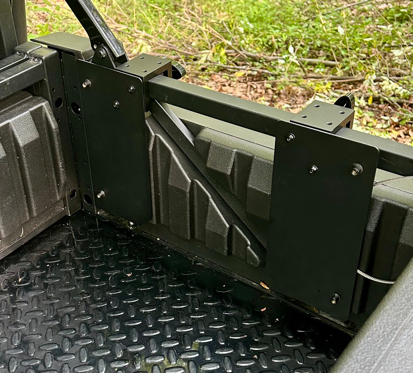 Kawasaki Mule Pro Bed Mount for Small Milwaukee PackOut Plate